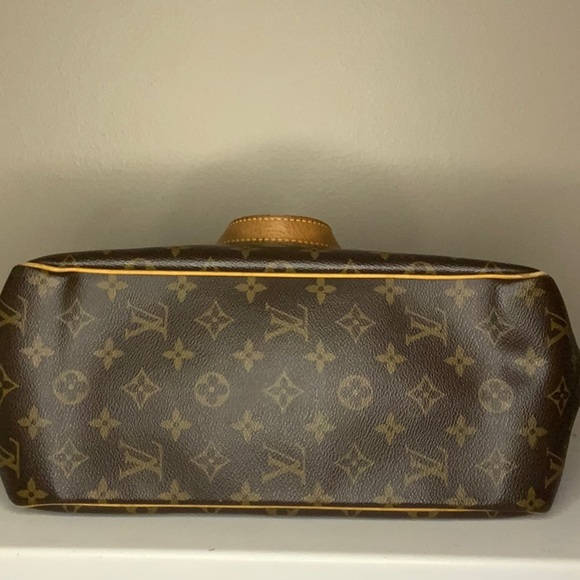 Louis Vuitton Batignolles Vertical Tote Handbag in Monogram Canvas (13" x 12") - Picture 7 of 11